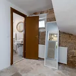 Manero