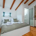 Manero