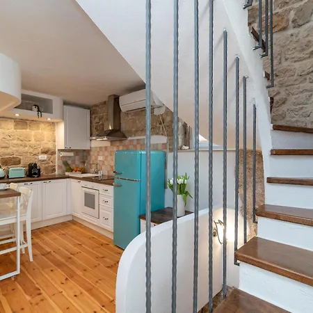 Manero Semesterbostad *